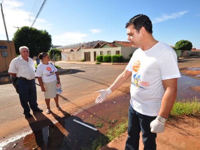 A&ccedil;&atilde;o contra dengue leva 15 vereadores ao Jardim Tijuca