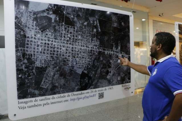 Exposi&ccedil;&atilde;o no shopping mostra fotos da cidade feitas por sat&eacute;lite desde 1965