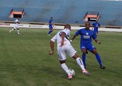 Em jogo de sete gols e duas viradas, Costa Rica vence Ubiratan por 4 a 3