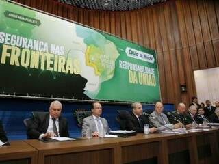 Fórum reuniu deputados, secretários estaduais e o secretário nacional de Segurança Pública (Foto: João Garrigó / Sejusp)