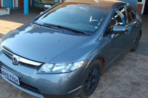  Pol&iacute;cia apreende 610 kg de maconha em dois Honda Civic 