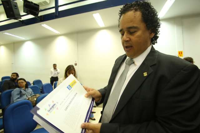 Motorista do Campo Grande News &eacute; homenageado na C&acirc;mara