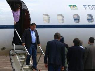 Ministro Blairo Maggi chega a Campo Grande (Foto: André Bittar)