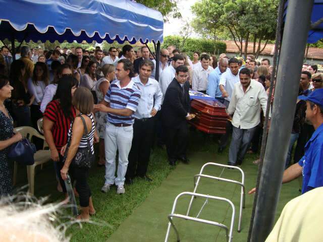 Missa de 7&ordm; dia da morte de Nelson Trad ser&aacute; amanh&atilde; na capela do Dom Bosco