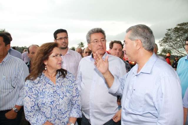 Prefeito e governador debatem incentivos para industrializa&ccedil;&atilde;o