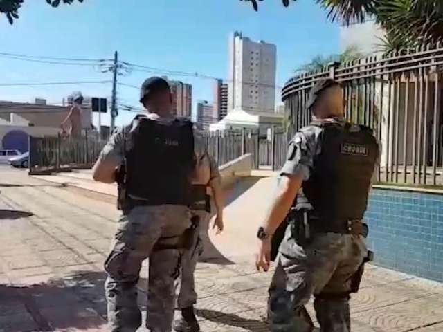 Audi&ecirc;ncia sobre &ldquo;tribunal do crime&rdquo; refor&ccedil;a seguran&ccedil;a no F&oacute;rum da Capital