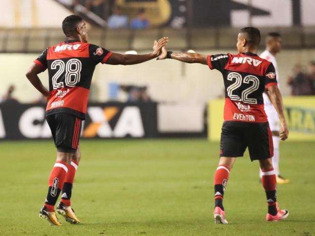 Santos faz 4 e vence na Vila, mas Fla avan&ccedil;a &agrave; semi e pega o Botafogo