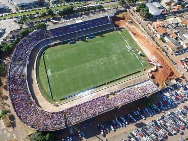 Por apoio da torcida, rival do Comercial troca ingressos por IPTU em dia