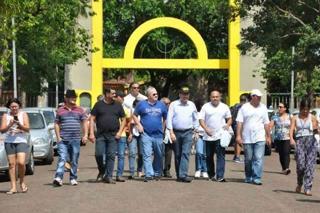 Ap&oacute;s saber de a&ccedil;&atilde;o, Bernal manda fechar parque reaberto h&aacute; 24 dias