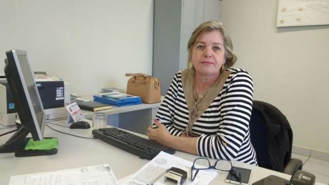 Suspeita de assassinato est&aacute; gr&aacute;vida e fugiu do local do crime de motot&aacute;xi