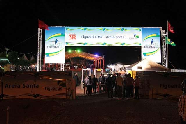 Exposi&ccedil;&atilde;o de Figueir&atilde;o atinge p&uacute;blico de oito mil pessoas durante 3 dias 