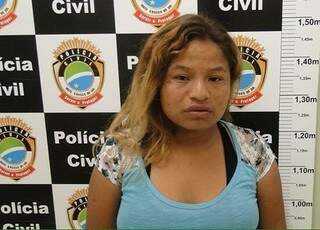 Gislaine Vieira, 18, é suspeita de assassinar garota de 12 anos em Caarapó. (Foto: Divulgação PM)