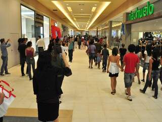 Em atividade desde maio, Shopping Norte Sul Plaza teve investimento de cerca de R$ 140 milhões. (Foto: João Garrigó)