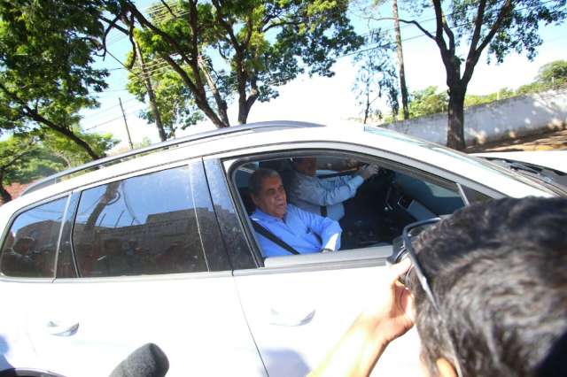 Andr&eacute; foi sozinho retirar tornozeleira e procedimento durou meia hora