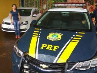 Suspeita ao fundo, no posto policial da PRF. (Foto: Divulgação) 
