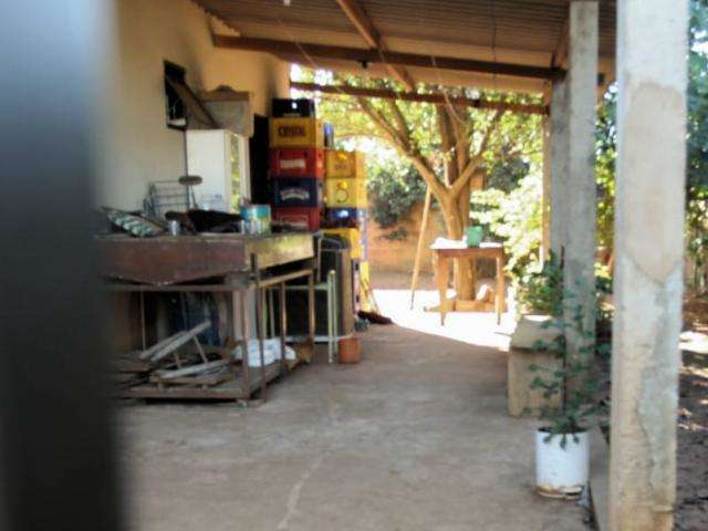 Perito mata ladr&atilde;o que invadiu casa da sogra para roubar no Maca&uacute;bas 