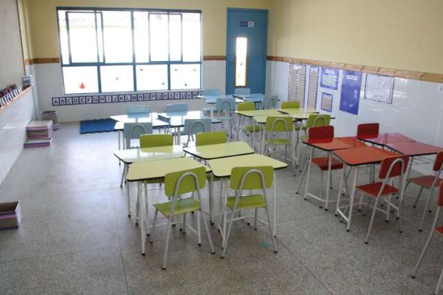 Olarte inaugura Ceinf, mas atendimento come&ccedil;a s&oacute; em dez dias