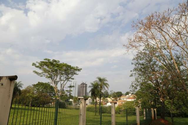 Calor n&atilde;o d&aacute; tr&eacute;gua e s&aacute;bado ter&aacute; m&aacute;xima de 38&ordm;C em MS 