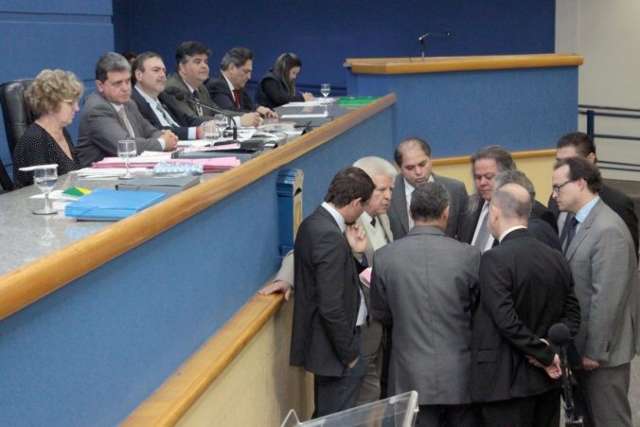 Hom&ocirc;nimos geram confus&atilde;o em processo e TRE notifica Mario Cesar errado