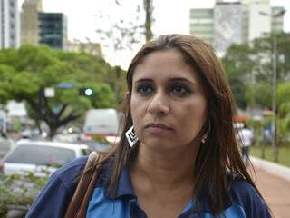 Operadora de telemarketing, Ivone Miranda, considera positivo o segundo turno. (Foto: Simão Nogueira)