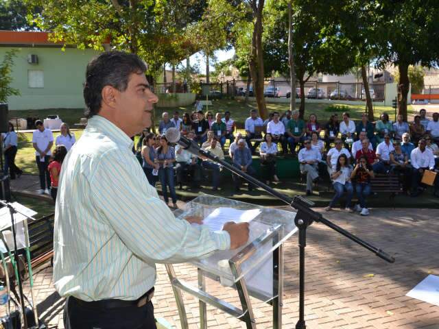  Ao apresentar pacote a lideran&ccedil;as, Nelsinho confirma ida para o Governo