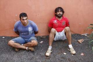 Dois integrantes foram presos pela polícia (Foto: Cleber Gellio)
