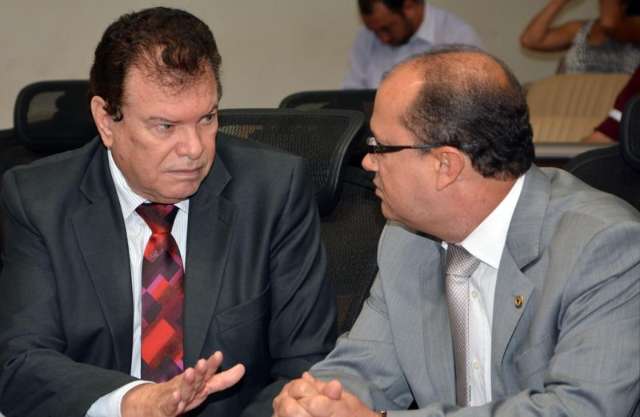 Projeto que suspende taxa j&aacute; tem tr&ecirc;s votos contr&aacute;rios na CCJR