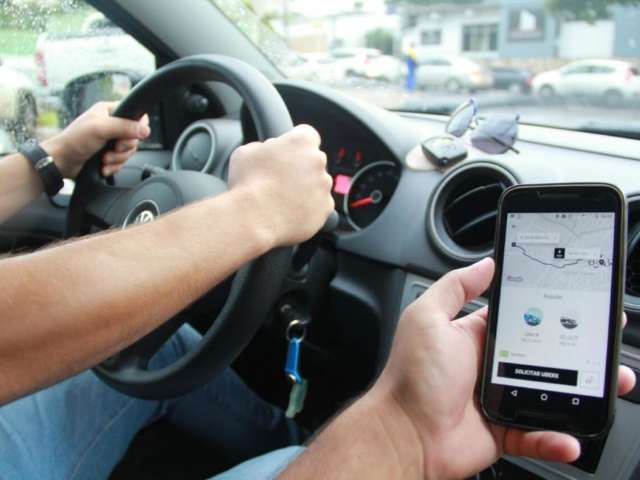 Prevista em lei, op&ccedil;&atilde;o de dividir carona n&atilde;o tem data para chegar &agrave; Capital