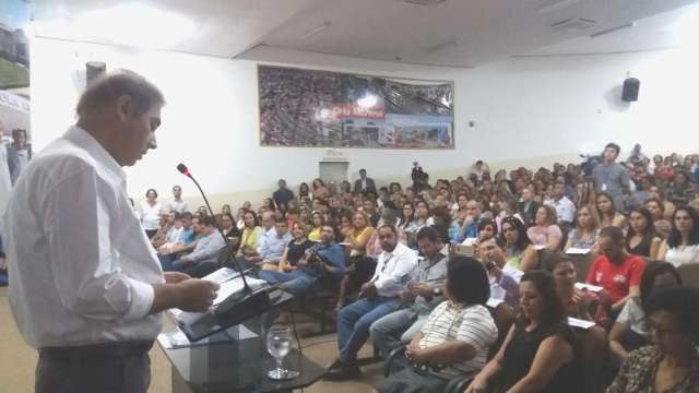 Bernal diz que Prefeitura n&atilde;o tem como dar reajuste pedido por professores