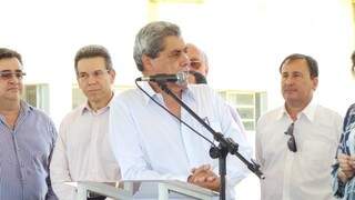 Durante discurso, governador disse que deixará dinheiro em caixa para construção de hospital regional. (Foto: Ricardo Ojeda/Perfil News)