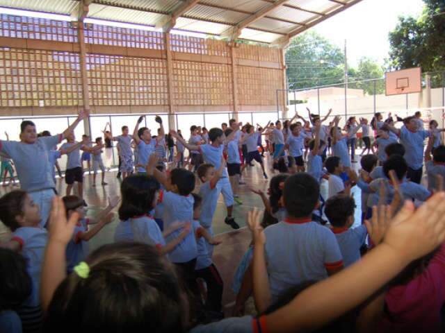  Escola de Campo Grande re&uacute;ne cerca de 200 pessoas para o Dia do Desafio