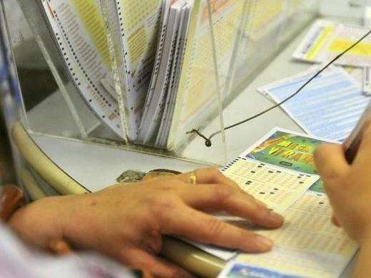 Pr&ecirc;mio da Mega da Virada supera os R$ 300 milh&otilde;es, estima Caixa