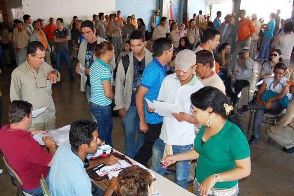  Sem negocia&ccedil;&atilde;o no 2&ordm; dia de greve, agentes doar&atilde;o sangue