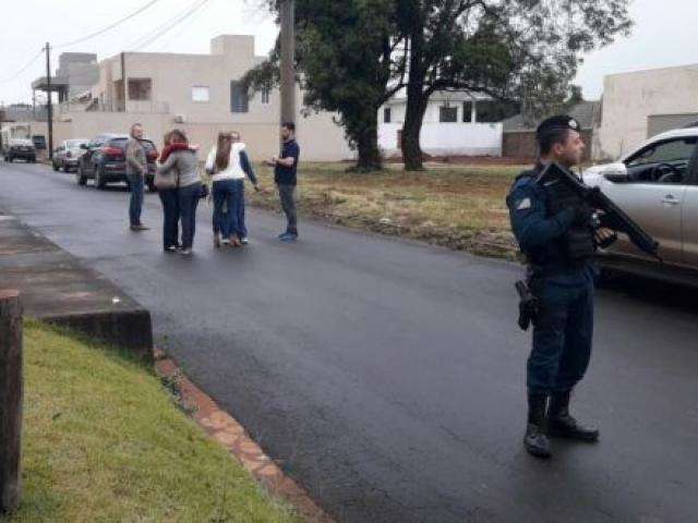 Com fronteira nas m&atilde;os do crime, pol&iacute;cia recomenda contratar seguran&ccedil;a
