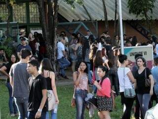 Movimentação de estudantes no campus da UFMS, em Campo Grande (Foto: Arquivo)