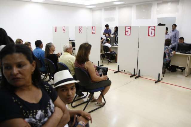 Ap&oacute;s longas filas, Postos de Identifica&ccedil;&atilde;o retomam agendamento
