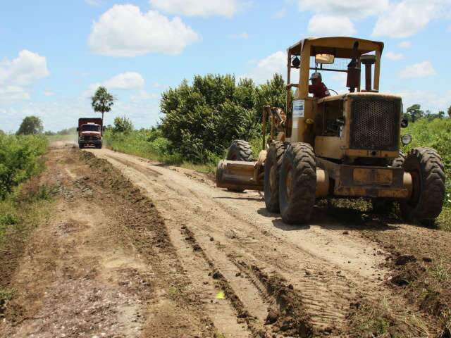  Chuva piora condi&ccedil;&atilde;o das estradas e dificulta trabalhos de recupera&ccedil;&atilde;o