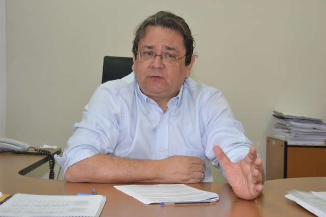 Campo Grande j&aacute; atende prazo de regra para tratamento de c&acirc;ncer, diz secret&aacute;rio