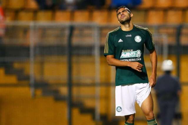 Com muitos desfalques por les&atilde;o, Palmeiras &eacute; surpreendido pelo Ituano, 1 a 0
