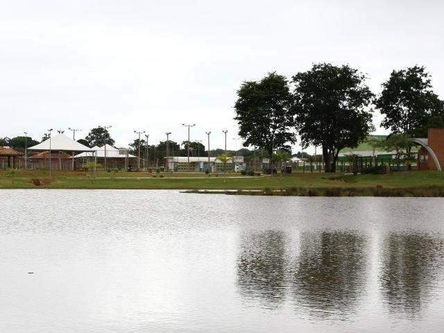 Torneio de parapesca abre amanh&atilde; a 13&ordf; Festa do Peixe de Dourados
