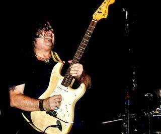 Guitarrista Big Gilson é atração do final de semana no MS Blues Festival
