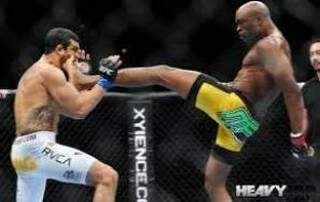 Anderson Silva deve ensinar golpes famosos como o &quot;Front Kick&quot;. (Foto: Oz Bargain)