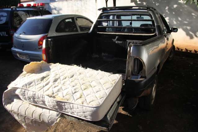 Homem &eacute; preso por invadir 4 casas em 24h, levando de torneira a televis&atilde;o