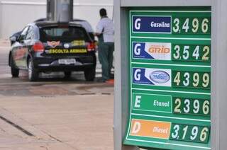 Combustível está mais caro desde o início do mês. (Foto: Alcides Neto)