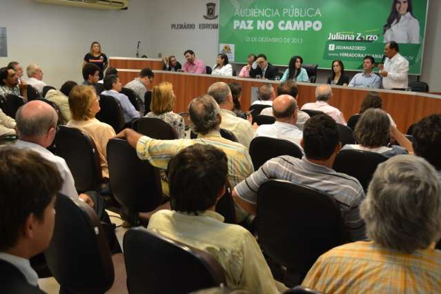 &Iacute;ndios e Funai boicotam audi&ecirc;ncia p&uacute;blica que discutiu &quot;Paz no Campo&quot; 