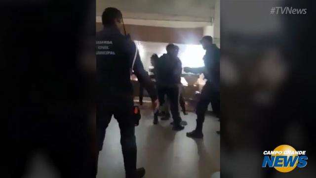 Em tumulto na rodovi&aacute;ria, guarda dispara bala de borracha contra homem