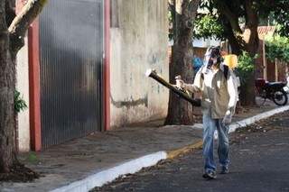 Mais oito agentes de saúde serão contratados para o trabalho temporário de combate à dengue em Naviraí (Foto: Divulgação)