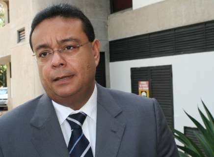 Missa de sétimo dia do prefeito de Corumbá será em praça