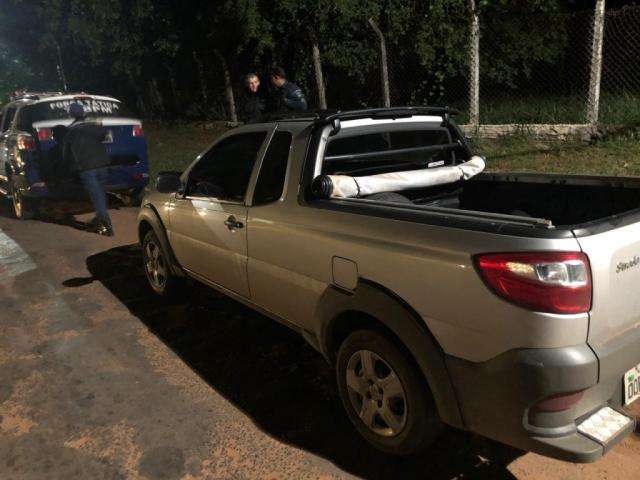 Em nova rota, dupla da Capital &eacute; presa com carga milion&aacute;ria de cigarros