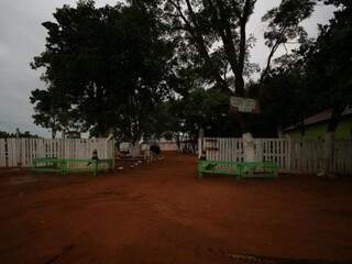 Clínica onde José Carlos e os filhos ficaram abrigados por 21 dias (Foto: André Bittar)